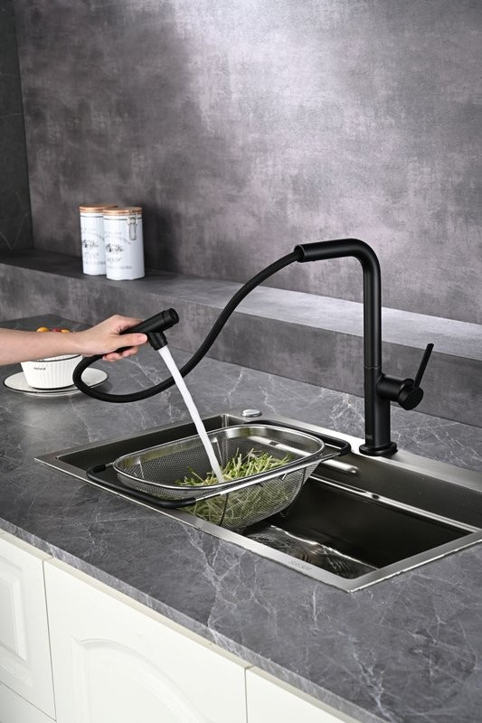 Смеситель для кухни AQUAme Cucina с выдвижным изливом AQM9903MB