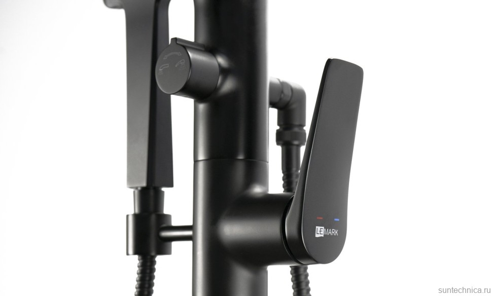 Напольный смеситель для ванны с душем Lemark Bronx LM3744BL черный