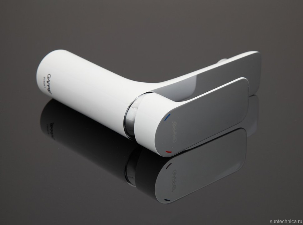 Смеситель для раковины Gappo G48 G1048 белый, хром