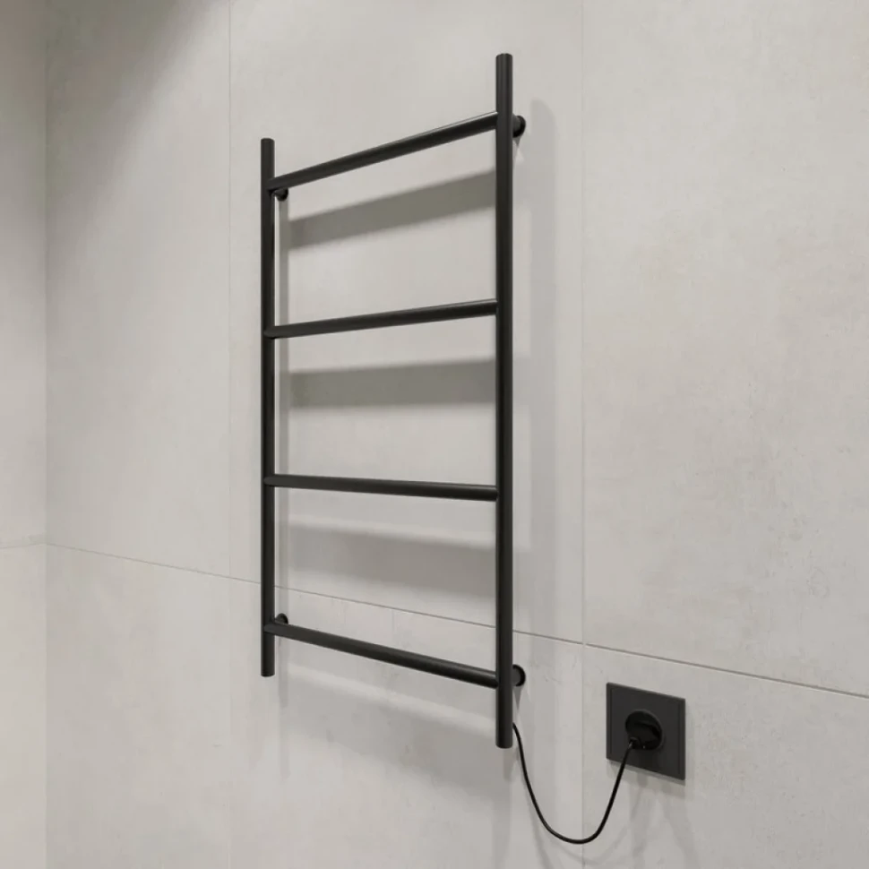 Полотенцесушитель электрический EWRIKA Гера 40x80, черный