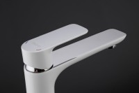 Смеситель для раковины Gappo G48 G1048-2 белый, хром