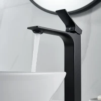 Смеситель для раковины Shevanik S6111H черный Смеситель для раковины Shevanik S6111H черный