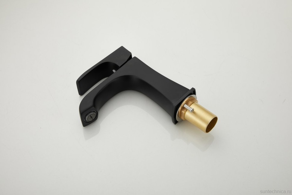 Смеситель для раковины BELZ B507 B10507-7 черный