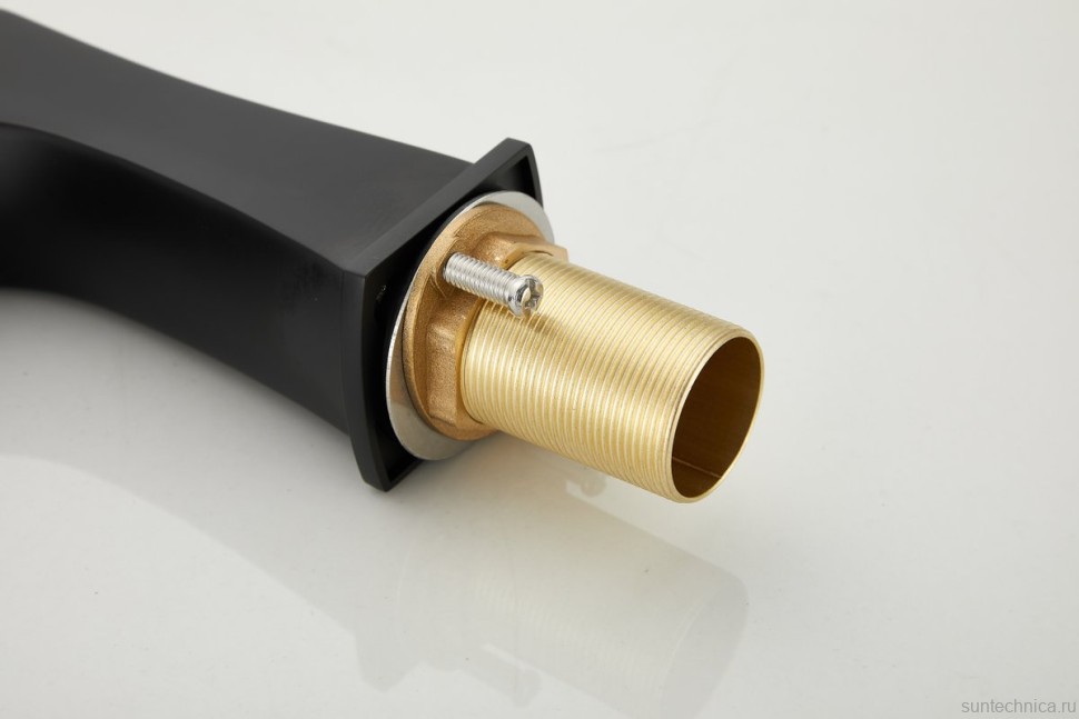 Смеситель для раковины BELZ B507 B10507-7 черный