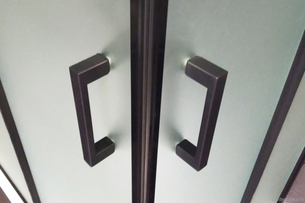 Душевой уголок Royal Bath HP RB90HP-C-BL 90x90 с поддоном