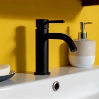 Смеситель для раковины Paffoni Light LIG071NO Смеситель для раковины Paffoni Light LIG071NO