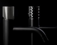 Смеситель для раковины Boheme Stick 121-BCR.2 black touch chrome Смеситель для раковины Boheme Stick 121-BCR.2 black touch chrome