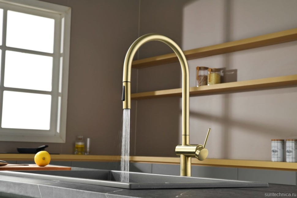 Смеситель для кухни AQUAme Cucina с выдвижным изливом AQM9901BG