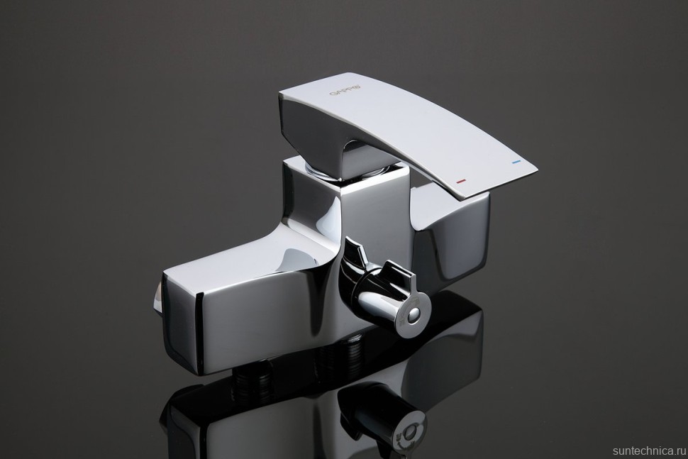 Смеситель с длинным изливом для ванны Gappo G07 G2207 хром