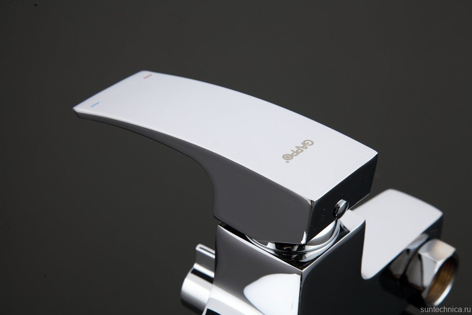 Смеситель с длинным изливом для ванны Gappo G07 G2207 хром