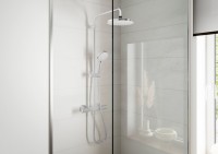 Душевая стойка Hansgrohe Vernis Shape 26318000 Showerpipe 200 1jet Green с термостатом, хром