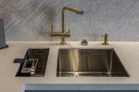 Комплект Смеситель Omoikiri Nagano PVD-G светлое золото + Фильтр Pure Drop Lite