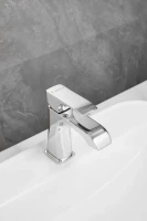 Смеситель для раковины BELZ B507 B10507 хром
