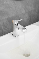 Смеситель для раковины BELZ B507 B10507 хром