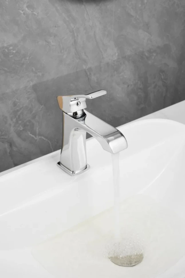 Смеситель для раковины BELZ B507 B10507 хром