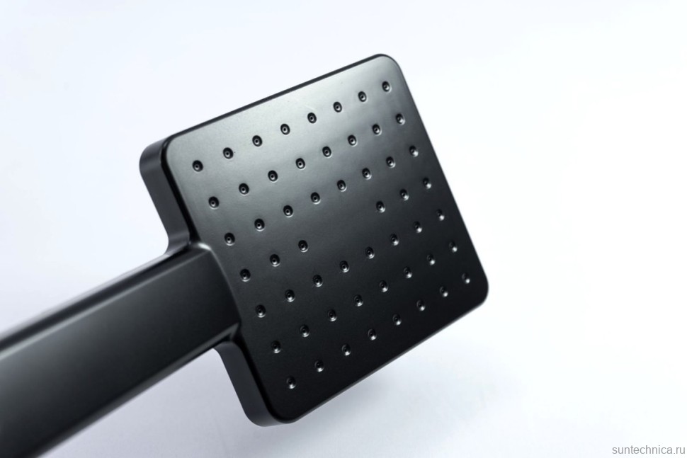 Смеситель для ванны с душем Fmark FS8624H черный