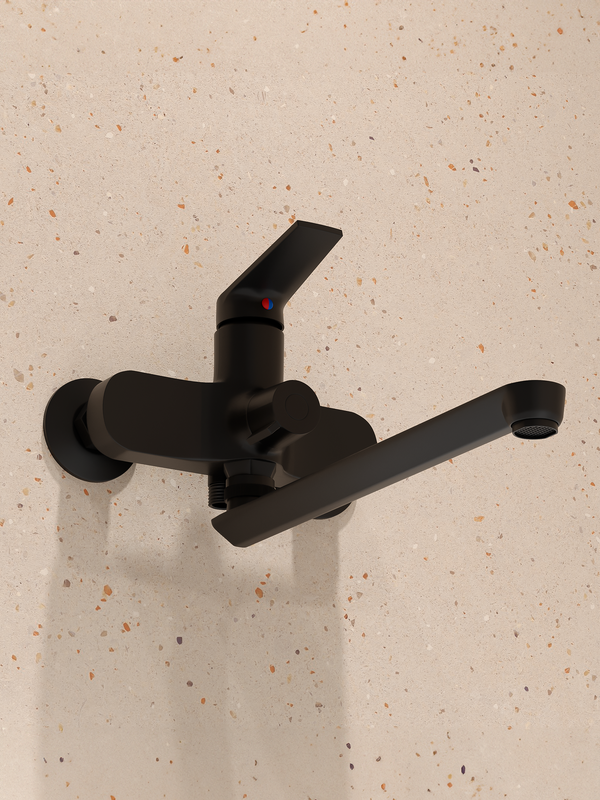 Смеситель с длинным изливом для ванны РМС PL7 PL7BL-006E черный