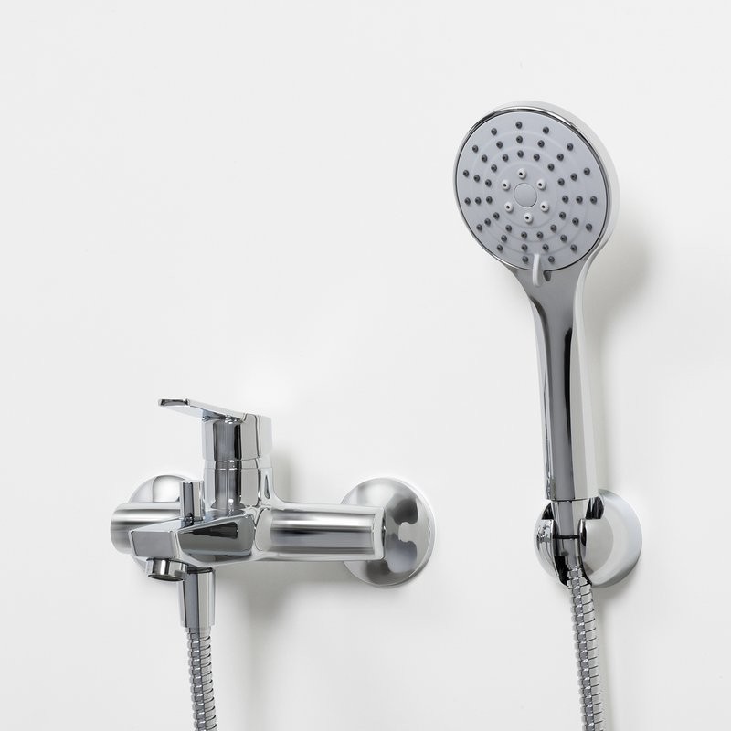 Смеситель для ванны с душем Wasserkraft Rhin 4401