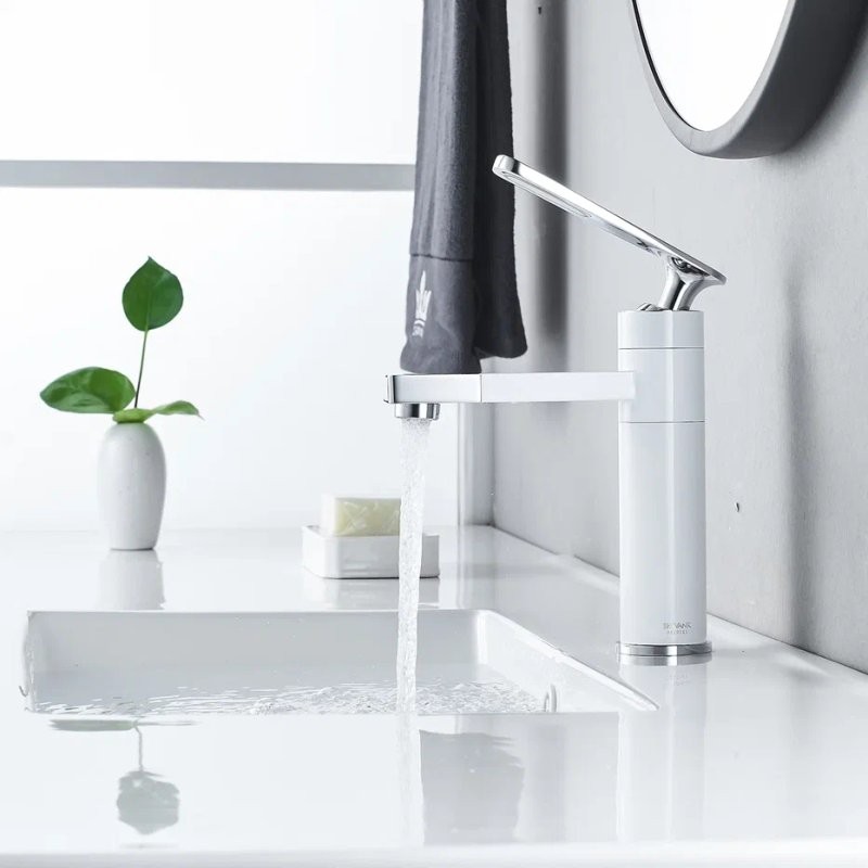 Смеситель для раковины Shevanik S6601F с поворотным носиком, белый, хром