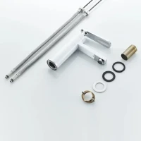 Смеситель для раковины Shevanik S6601F с поворотным носиком, белый, хром Смеситель для раковины Shevanik S6601F с поворотным носиком, белый, хром