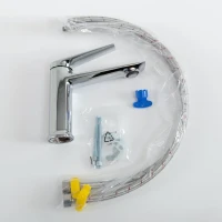 Смеситель для раковины Cezares Liner LS-01-W0 хром Смеситель для раковины Cezares Liner LS-01-W0 хром