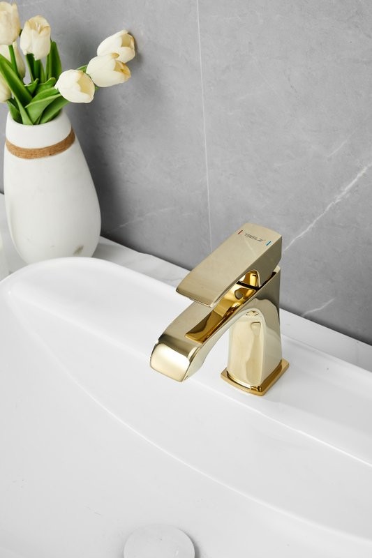 Смеситель для раковины BELZ B507 B10507-5 золото