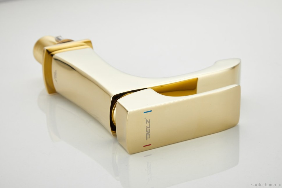 Смеситель для раковины BELZ B507 B10507-5 золото