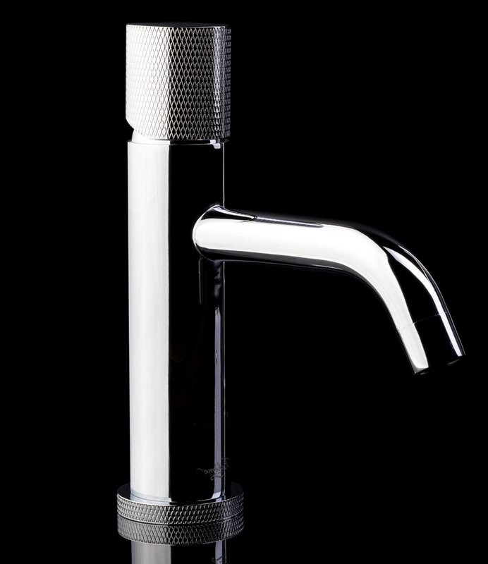 Смеситель для раковины Boheme Stick 121-CRCR.2 chrome touch chrome