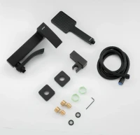 Смеситель для ванны с душем Gappo G07-6 G3207-6 черный