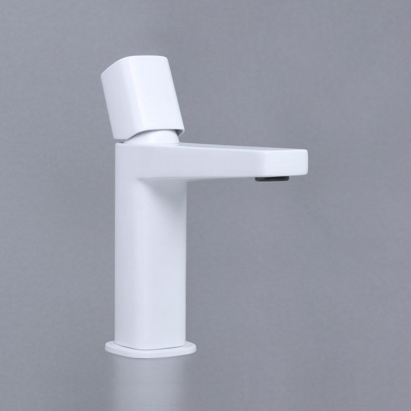 Смеситель для раковины Wasserkraft Saale 9503 белый soft-touch