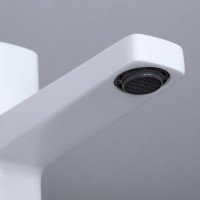 Смеситель для раковины Wasserkraft Saale 9503 белый soft-touch Смеситель для раковины Wasserkraft Saale 9503 белый soft-touch