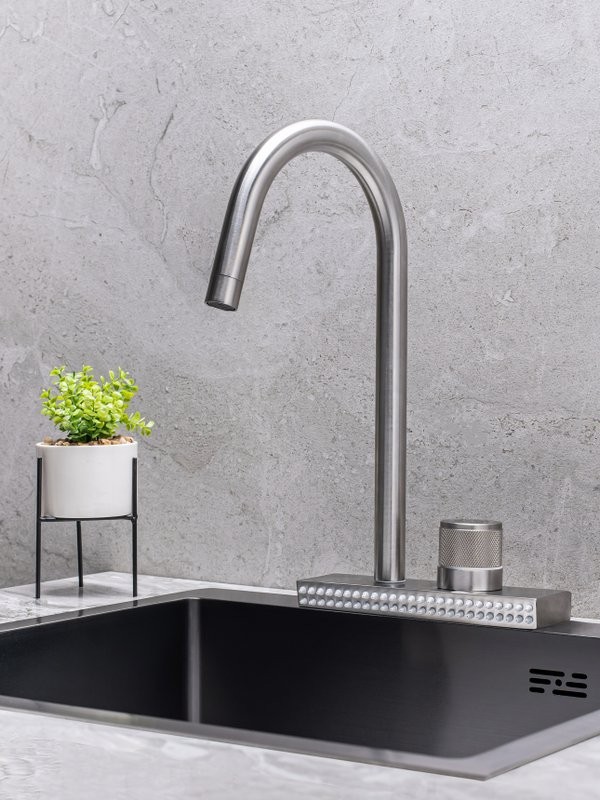 Смеситель для кухни РМС SUS130-017F нержавеющая сталь