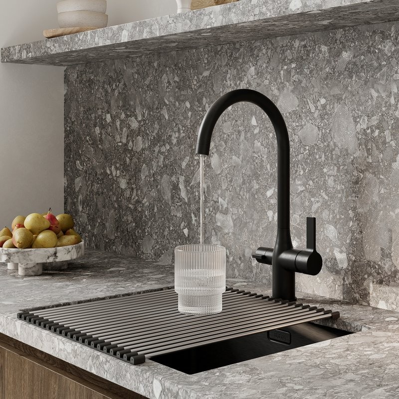 Смеситель для кухни IDDIS Pure PURBLFJi05 черный матовый