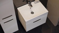 Тумба с раковиной Velvex Estea 60.1Y белая матовая