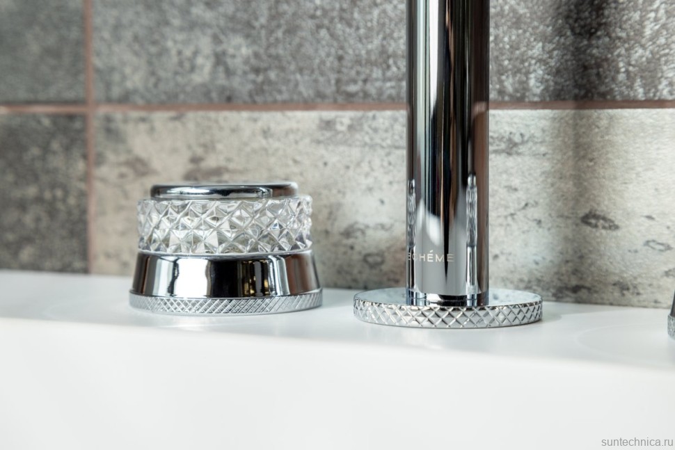 Смеситель для раковины Boheme Aura 152-CR-A хром