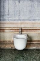 Биде подвесное Laufen The New Classic 8.3085.1.000.302.1