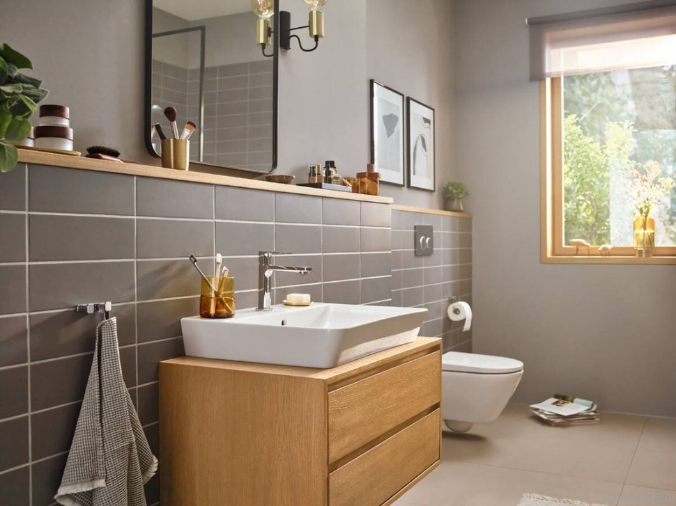 Смеситель для раковины Hansgrohe Rebris E 72557000 с донным клапаном, хром