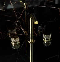 Смеситель для раковины Boheme Aura 152-G-A золото Смеситель для раковины Boheme Aura 152-G-A золото