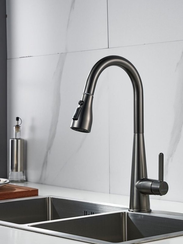 Смеситель для кухни с выдвижным изливом Shevanik S363T, оружейная сталь