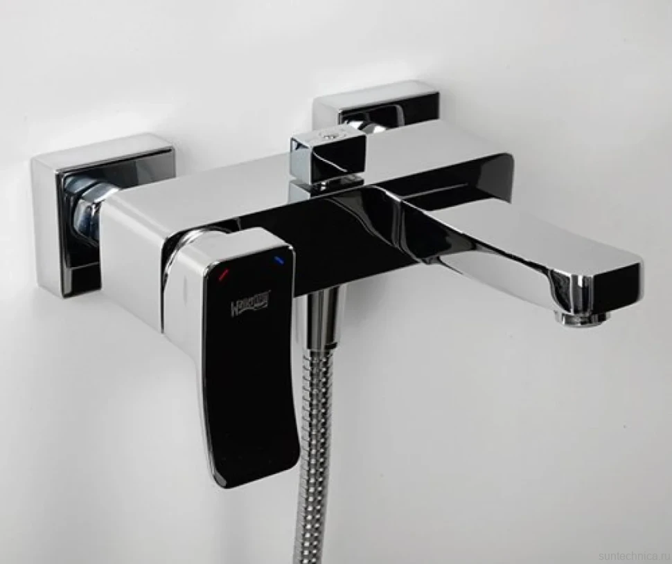Смеситель для ванны с душем Wasserkraft Aller 1061