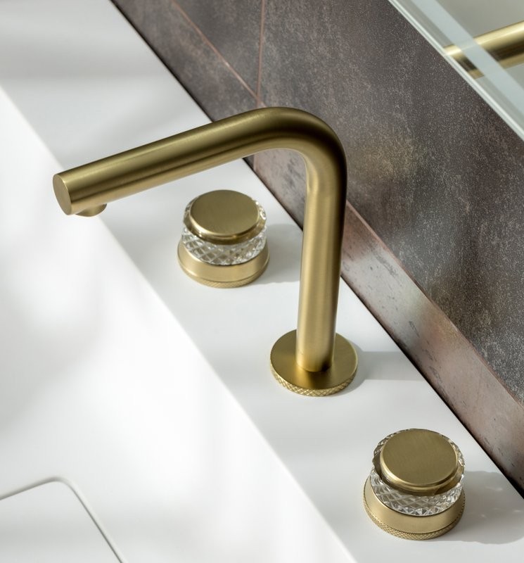 Смеситель для раковины Boheme Aura 152-MG-A матовое золото