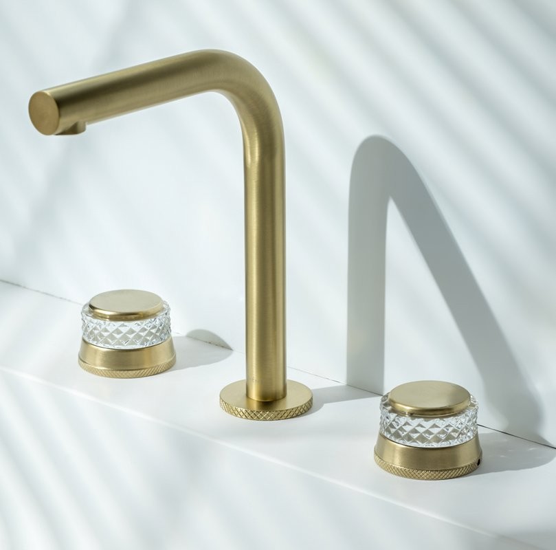 Смеситель для раковины Boheme Aura 152-MG-A матовое золото