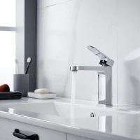 Смеситель для раковины Shevanik S4501, хром Смеситель для раковины Shevanik S4501, хром