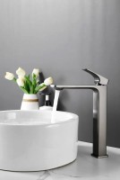 Смеситель для раковины BELZ B11709-3 оружейная сталь Смеситель для раковины BELZ B11709-3 оружейная сталь