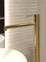 Напольный смеситель для раковины Vincea Rim VFBF-2R1BG брашированное золото