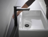 Смеситель для раковины Hansgrohe Talis E 240 71716670 с донным клапаном, матовый черный