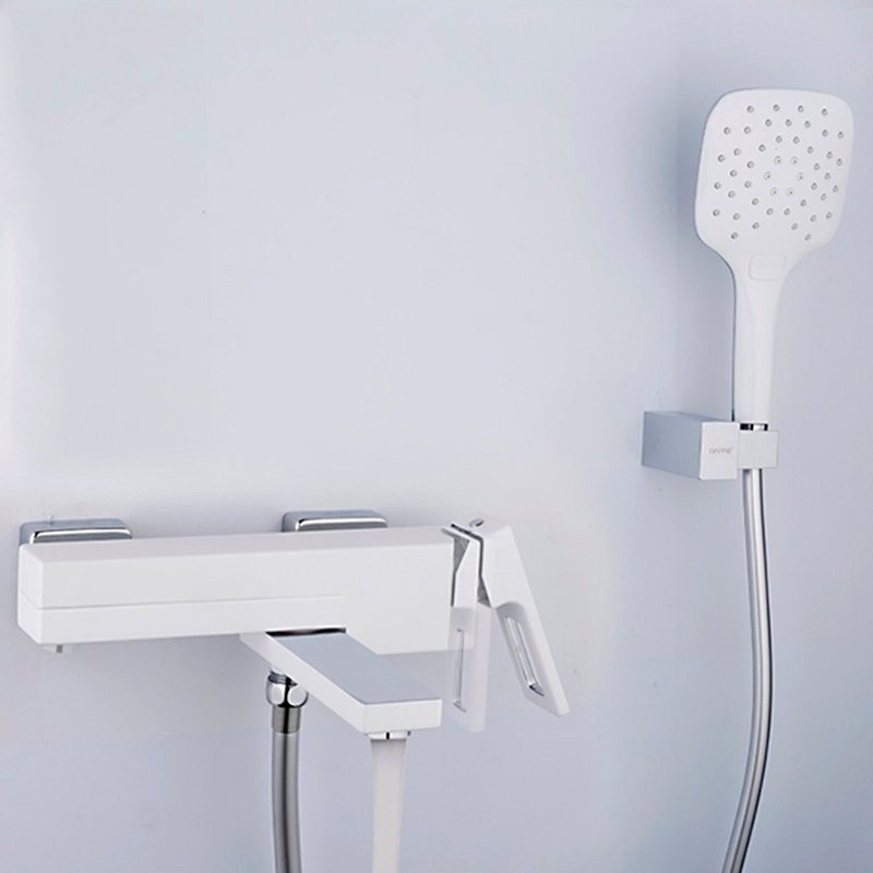 Смеситель для ванны с душем Gappo G17-8 G3217-8 белый, хром