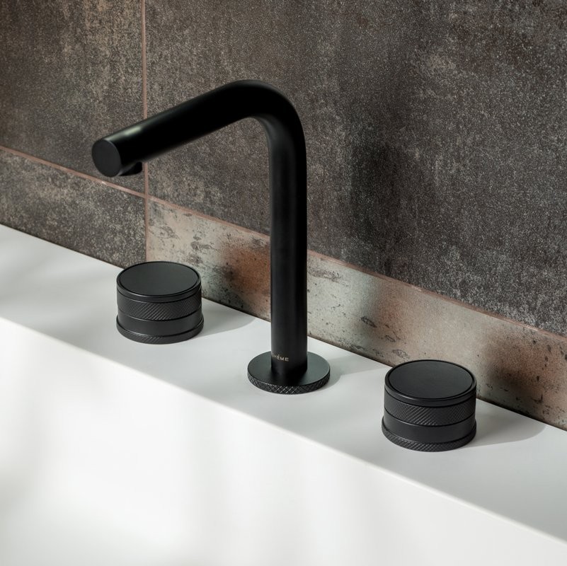 Смеситель для раковины Boheme Prestige 152-B-PR черный