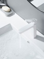 Смеситель для раковины Shevanik S4501C, белый Смеситель для раковины Shevanik S4501C, белый