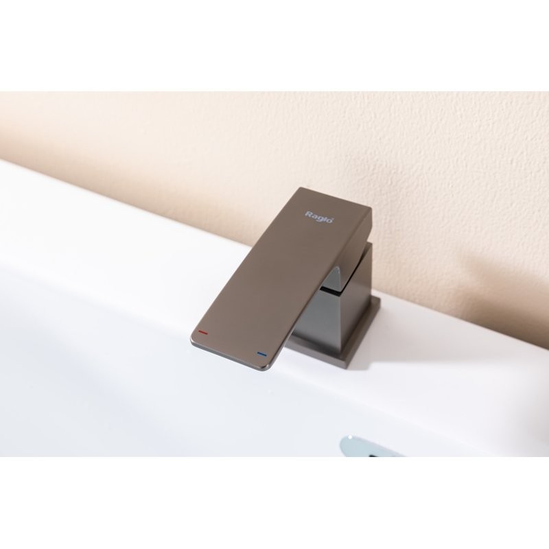 Смеситель на борт ванны Raglo R02.31.09, графит